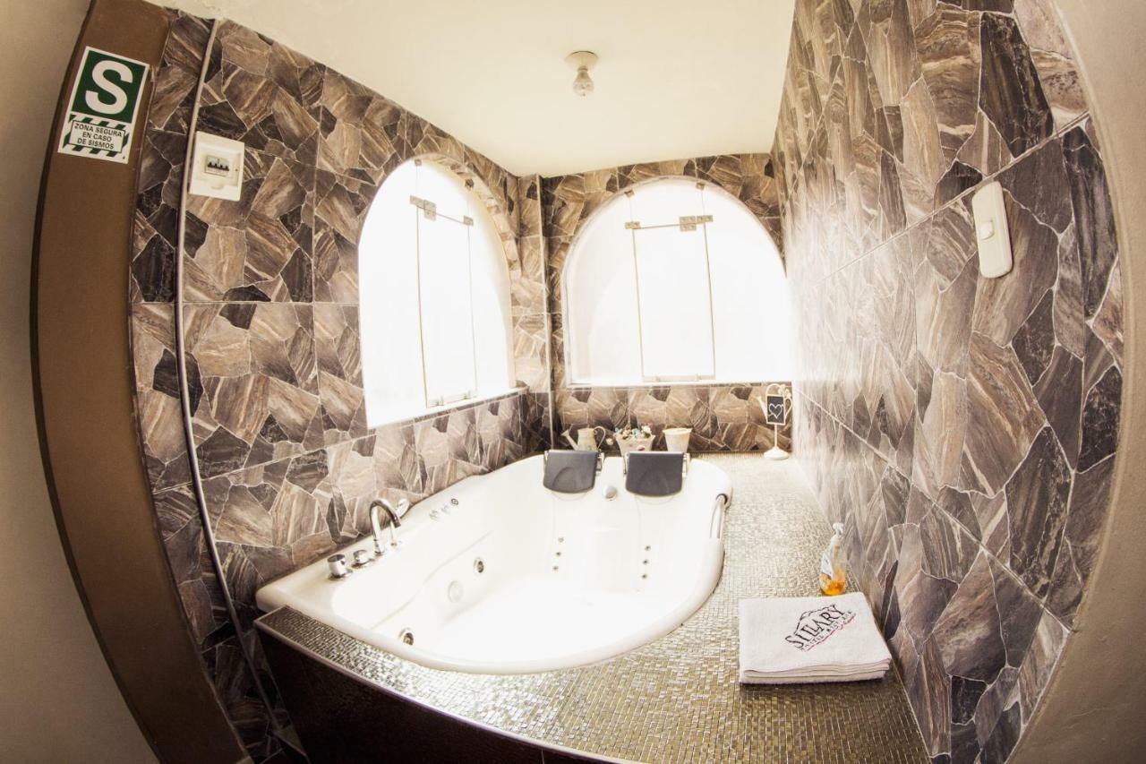Sillary Hostal Boutique อาเรกิปา ภายนอก รูปภาพ
